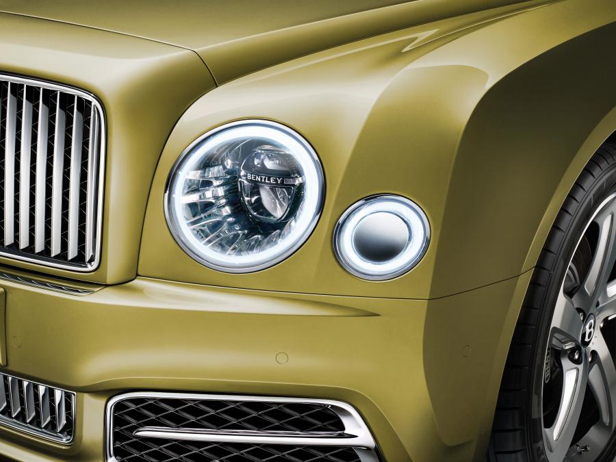 Детали экстерьера Bentley Mulsanne Speed 2016 года  (фото 24 из 31)